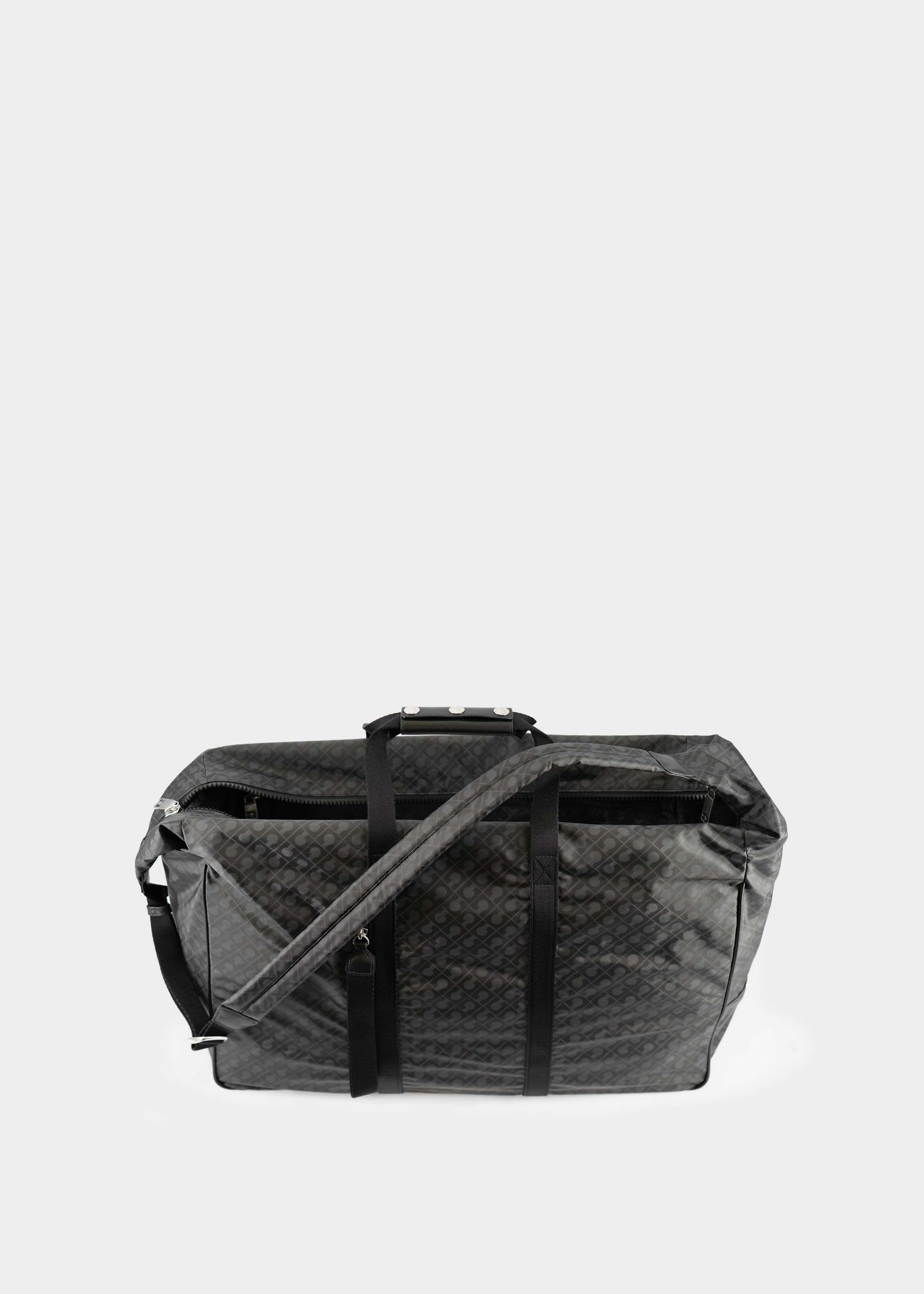 Medium Duffel Bag in Black