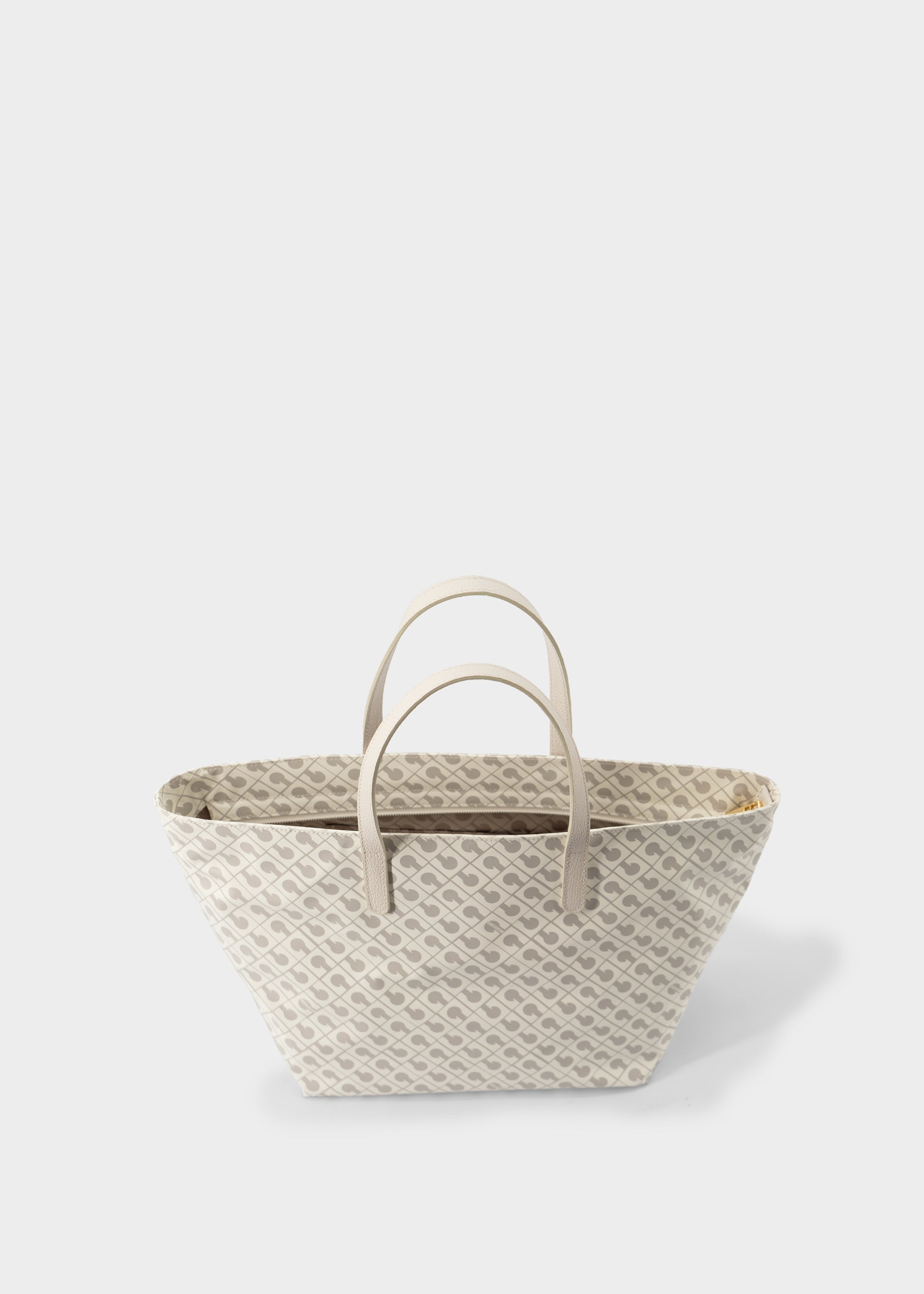 Medium Shopper in Softy Cocount White