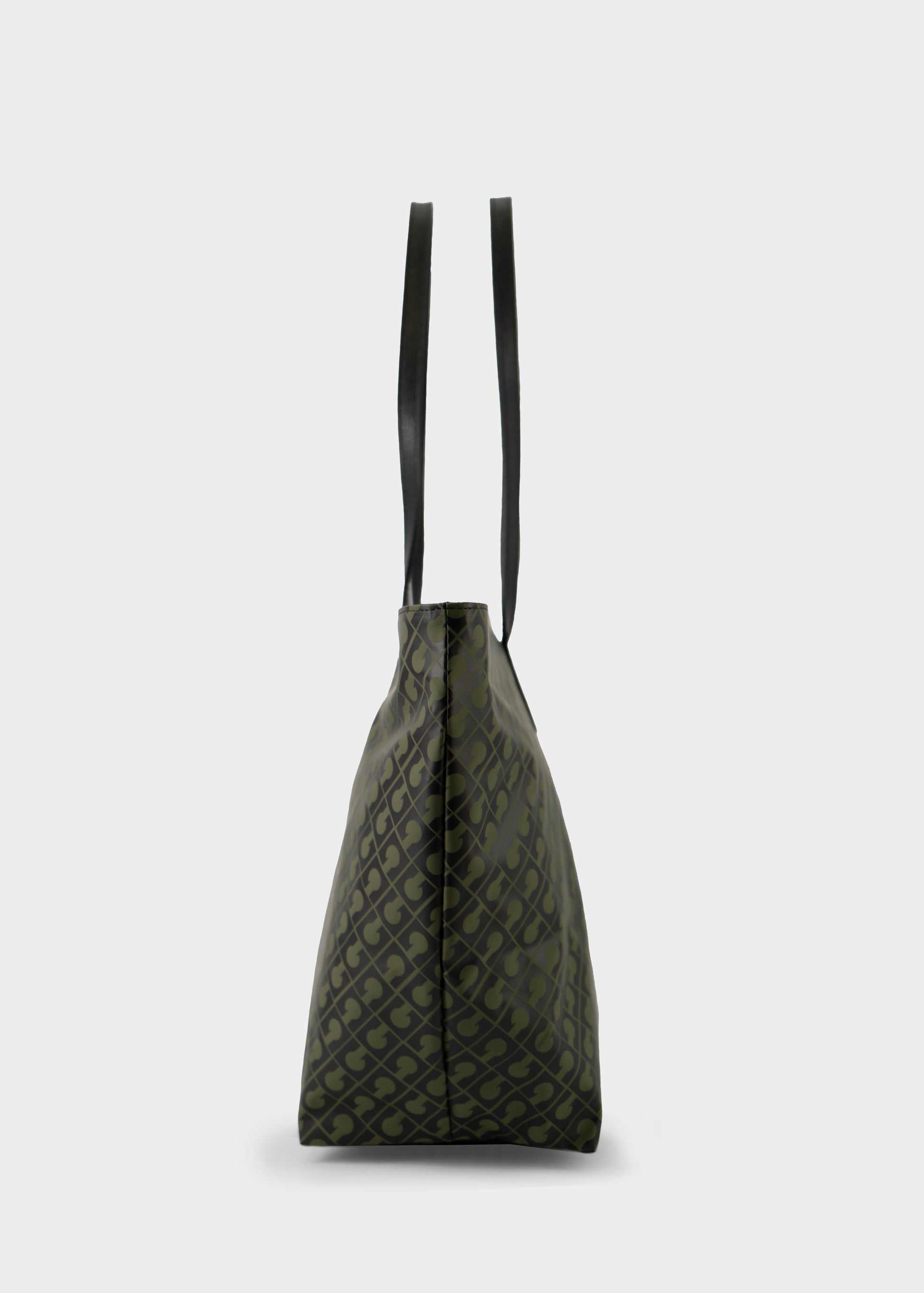 Large Shopper in Forest