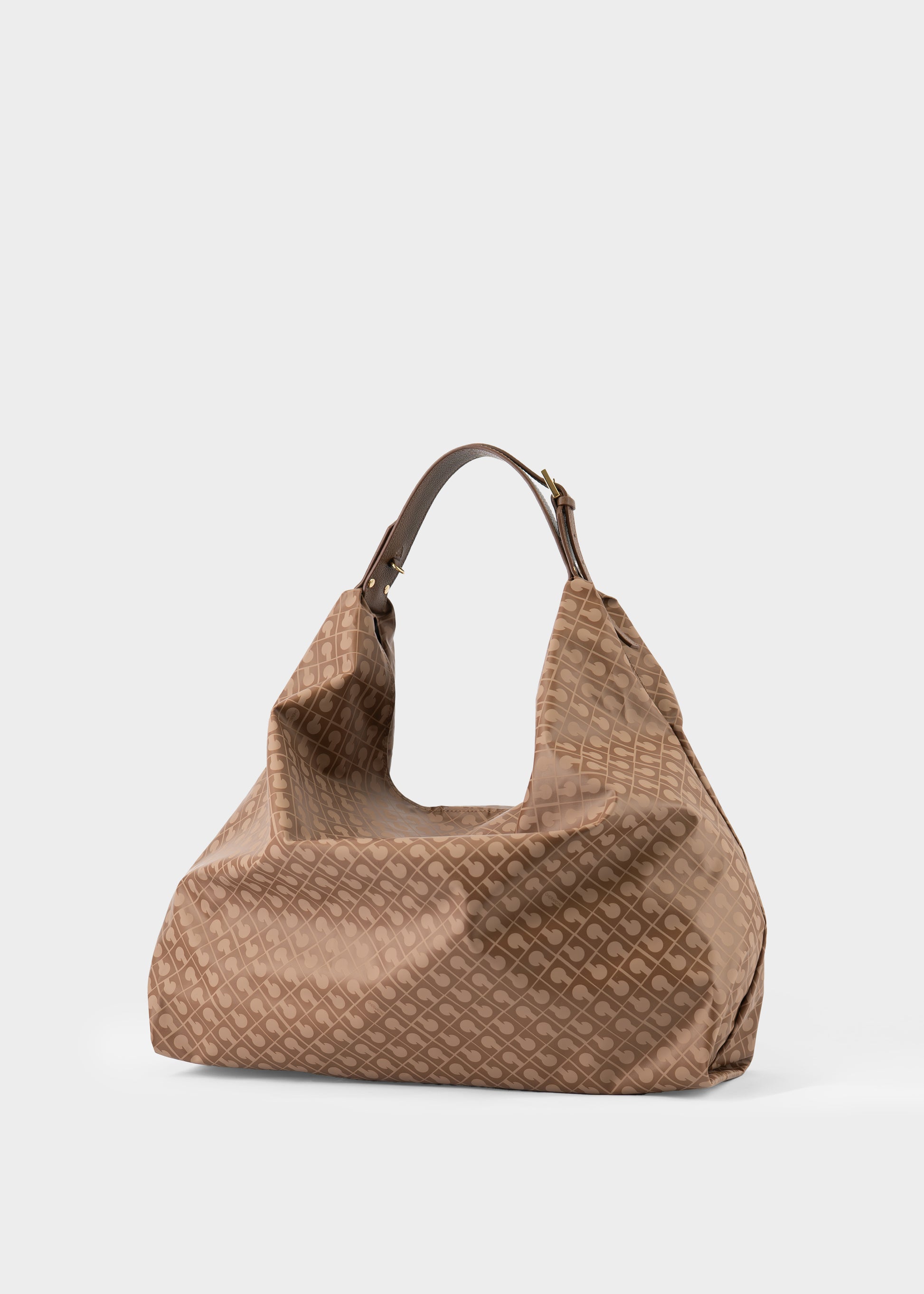 Classic Hobo in Chestnut