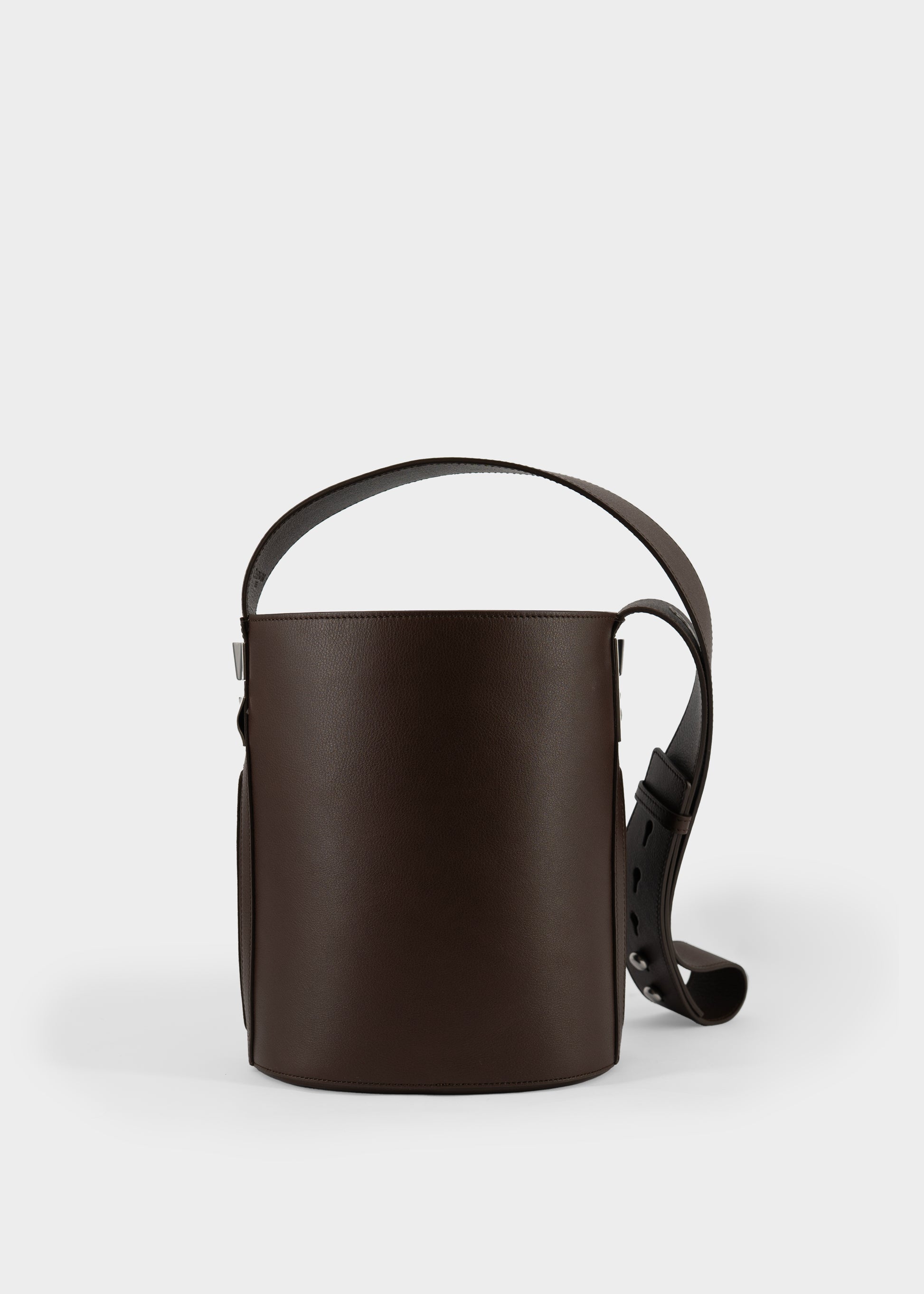 Lisa Media in Marrone