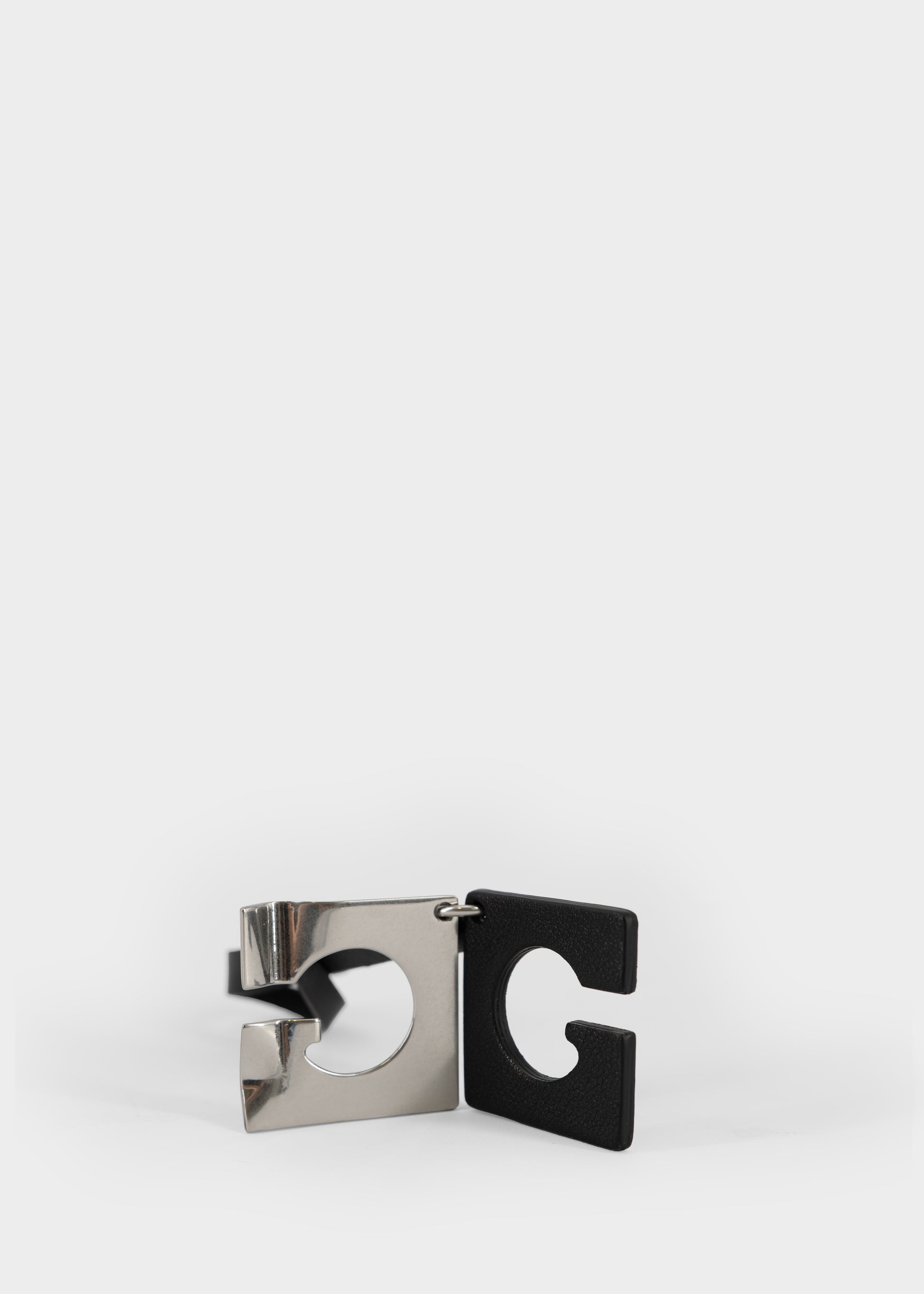 Charm &#39;G&#39; in Black