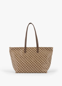Large Shopper in Forest