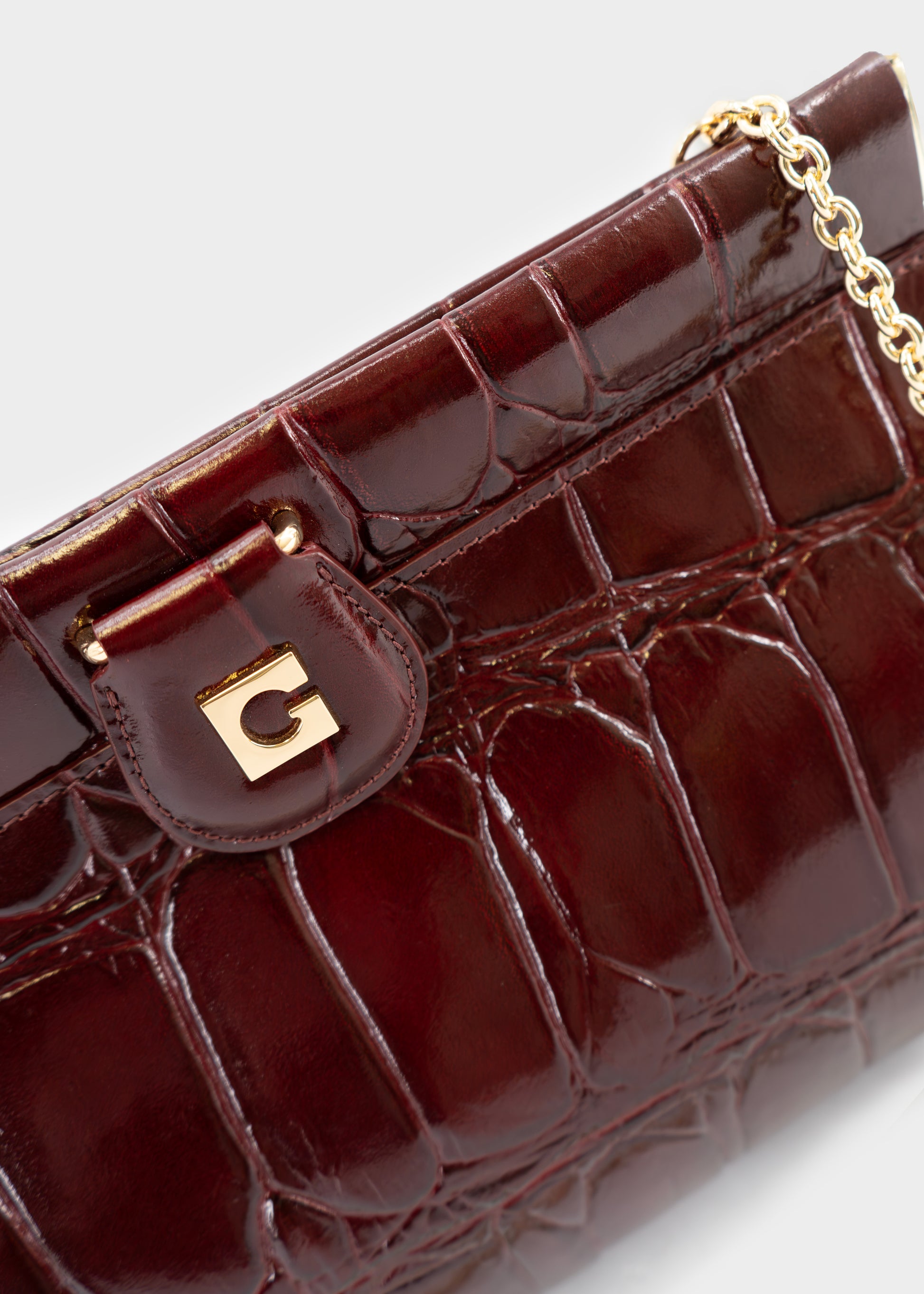 Dodici Dodici Clutch in Cocco Bordeaux
