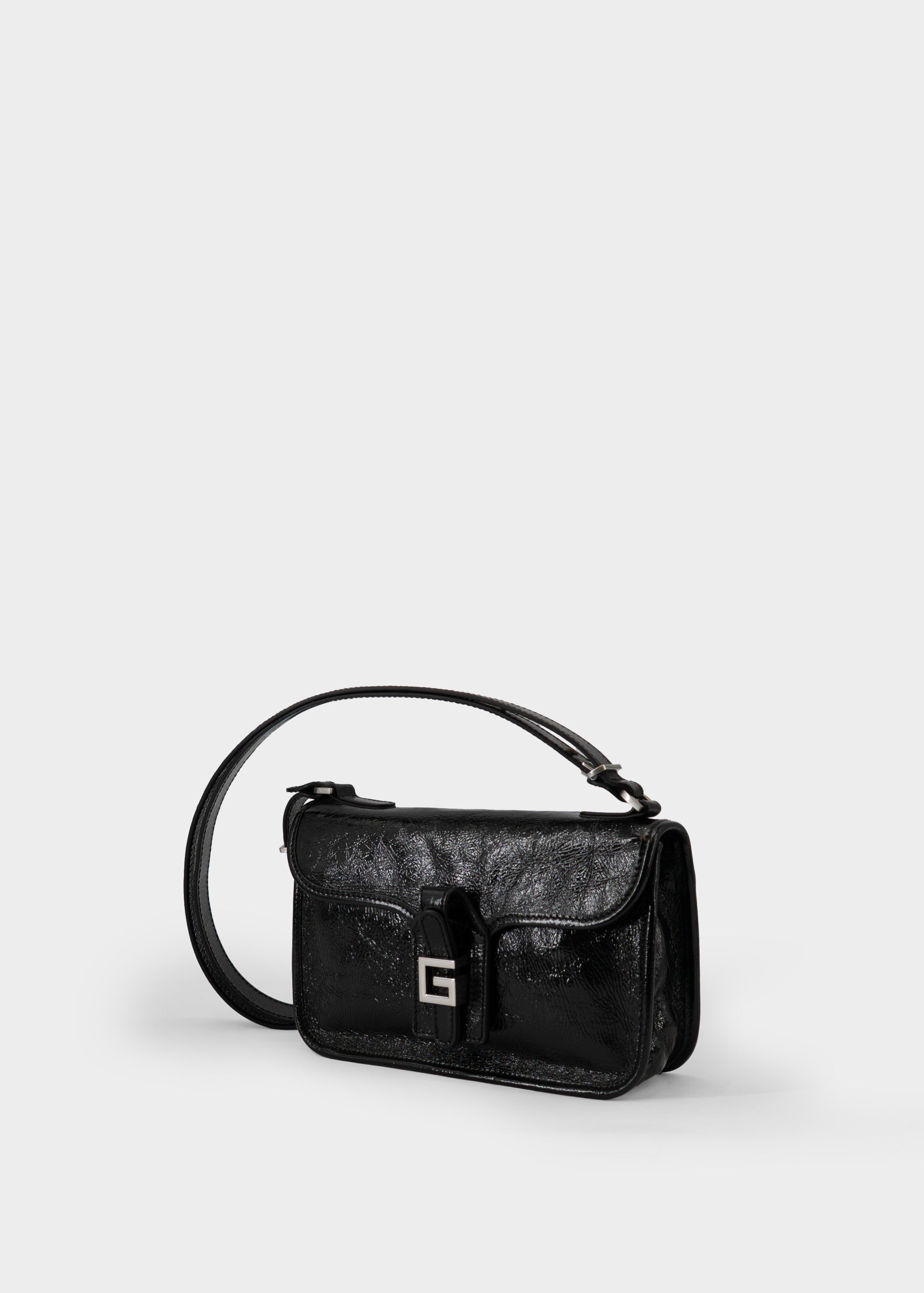 Borsa a Spalla Piccola con Patta in Naplak Nero