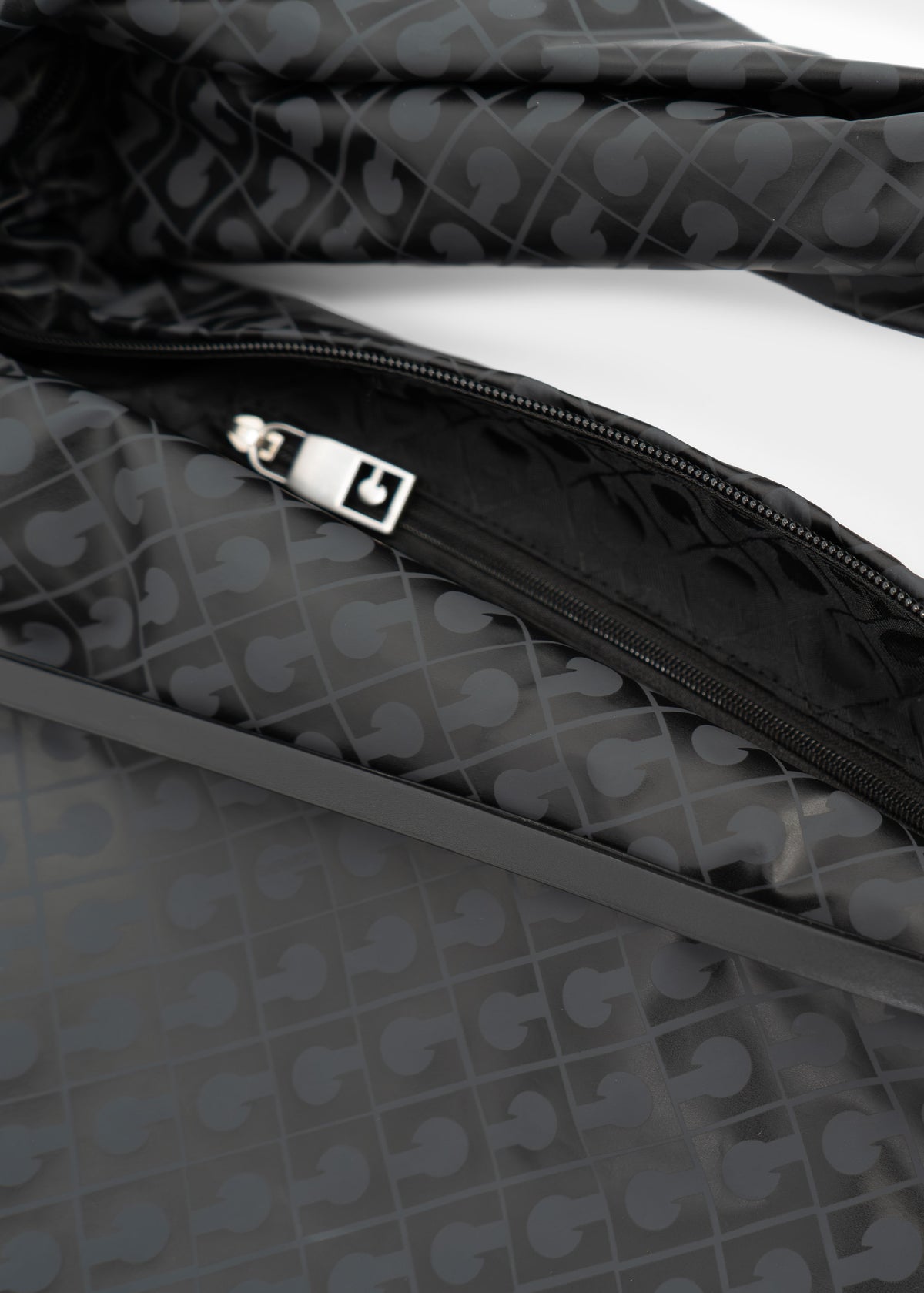 Borsa Grande Nuvola in Softy Padded Excalibur