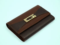 Leather Wallet with &#39;G&#39; Clasp